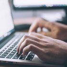 El acceso será garantizado para personas de bajos recursos.