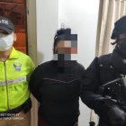 Entre los sospechosos están dos mujeres. A ellas se les emitió medidas alternativas a la prisión por su estado de gestación y afectación cardíaca.