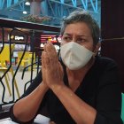 Patricia Bermúdez no puede contener las lágrimas al relatar el dolor que le causa la ausencia de su hija y de su nieto.