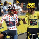 Richard Carapaz (i) y Primoz Roglic (d) figuran entre los favoritos para ganar la Vuelta a España.