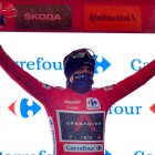 La Locomotora del Carchi dio el golpe en la primera etapa de alta montaña, dejó atrás a sus principales rivales, y se adueñó del maillot rojo.