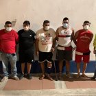 Los implicados en secuestro extorsivo, al momento de ser enviados ante las autoridades.