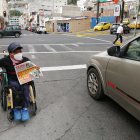 Desde niño le nació el amor por el trabajo, cuando acompañaba a su mamá a vender.