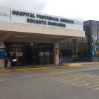 Los dos menores se encuentran asilados en el hospital de Riobamba.