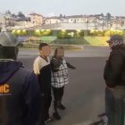 Los comerciantes habrían amenazado a los uniformados.