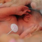 Referencial. La justicia británica estima que la mujer ha matado a muchos bebés.