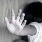 Referencial. Su papá, al parecer, no se percató dónde estaba su hija.