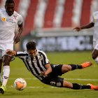 Los albos complican su permanencia en el torneo.