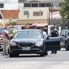 Policías investigan presunto secuestro de una mujer en Lomas de Urdesa.