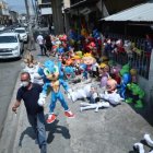 Ya arrancó la venta de los monigotes en Guayaquil.