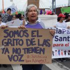 Diferentes organizaciones en pro de la defensa de los Derechos de la Mujer piden justicia por la muerte de madre e hijo.