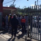 Los jugadores de El Nacional y la presidente Lucía Vallecilla tuvieron un enfrentamiento en el ingreso del complejo del club.