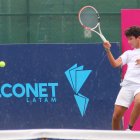 Miguel Larrea se coronó campeón en la categoría 16 años, tras vencer a Omar Suárez en la final.