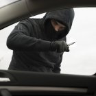 Un joven fue asaltado mientras trabajaba como taxista de aplicación.