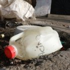 Dos menores de edad y una mujer embarazada se quemaron ácido accidentalmente