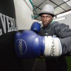 Abel Mina entrena entre cuatro y cinco horas diarias en el gimnasio con la objetivo de coronarse doble campeón latinoamericano.