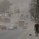Referencial. Las autoridades piden precaución ante la posible caída de ceniza.