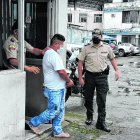 El presunto secuestrador fue llevado a la Fiscalía para que rindiera su versión.