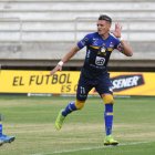El delantero ecuatoriano Carlos Garcés llega para reemplazar al uruguayo Jonatan Álvez.