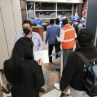 Ayer, en el aeropuerto Mariscal Sucre de Quito, había expectativa por la llegada de las dosis.