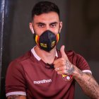 Maestriani y su primer contacto con la prensa después de la firma del contrato con Barcelona.