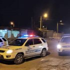 Agentes de la Policía llegaron al sitio para investigar lo sucedido contra la familia orense.
