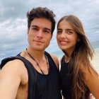 La pareja aseguró que su relación romántica terminó, pero que seguían siendo amigos.