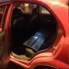 El auto en el que se llevaron a un hombre.