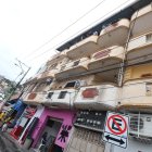 Tres delincuentes participaron en el ilícito, aunque solo uno subió hasta la terraza del condominio.