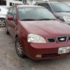 El vehículo donde transportaban los productos sustraídos a una empresa de telecomuncaciones en Guayaquil.