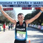 Claudio Villanueva ganó la medalla de oro en los 50 kilómetros marcha en España.