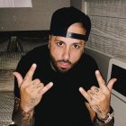 El artista confirmó que ya no está saliendo con una modelo.