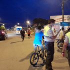 Los deudos buscaron ayuda en una clínica privada donde no lo recibieron porque ya no tenía signos vitales.