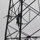 Trepó a una torre de la ciudadela 6 de Julio, al oeste del cantón El Triunfo.