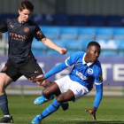 Moisés Caicedo a sus 19 años hace ilusionar al Brighton de Inglaterra.