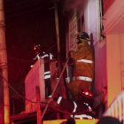 La emergencia ocurrió en el barrio Los Tamarindos, en una vivienda de construcción mixta.