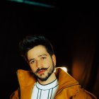 Camilo comenzó su carrera artística cuando fue parte de un reality de televisión en Colombia.