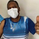 Lo vacunaron a Pelé y lo difunde en sus redes sociales.