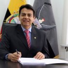 Patricio Pazmiño renuncia al Ministerio de Gobierno luego de dar positivo para covid por segunda ocasión