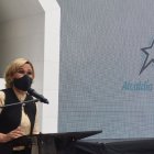 La alcaldesa Cynthia Viteri con su plan espera vacunar a un millón de ciudadanos.