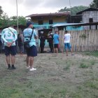 La muerte de Gema Cevallos y Ramón Aguayo, en el patio de una casa, conmocionó al vecindario.