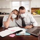 Es normal sentir estrés, ansiedad, angustia y preocupación durante la pandemia, una de las claves es que dejes de mirar, leer o escuchar las malas noticias.