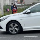 Jéssica Chele es una de los dos sospechosos en el crimen de Antonio Morales. Llegó esposada al terreno.
12 de marzo  de 2021

CORTESIA

Agencia (ag-expreso ag-extra ag-quito)