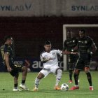 Liga de Quito volvió a presentar un juego irregular en el empate a dos goles en el campo del Cuenca, donde ganó el año anterior.