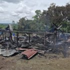 El fuego acabó con la vivienda y con todo lo que había en su interior.