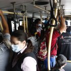 El aforo de la metrovía no es controlado. Este servicio es punto de infección, según usuarios.