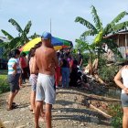 Presumen que el hombre quiso ir a su casa, pero perdió el equilibrio y cayó a la poza.