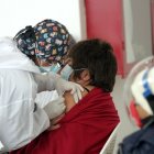 La dosis se aplicó a gente del programa 60 y Piquito.