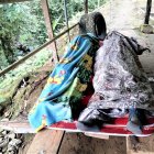 Los trabajadores fueron sepultados por toneladas de material pétreo.