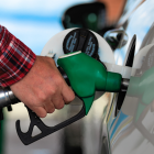 Todos los días puedes ganar tarjetas de recarga de gasolina o diésel.